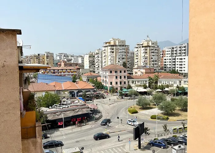 Apartment Jo-al, New Bazaar! Tirana